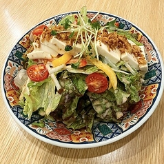 チーズ豆腐サラダ