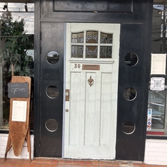 孔雀堂cafe and lifestyleの外観1