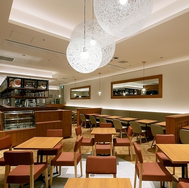 クレアンテ 御茶ノ水店の雰囲気1