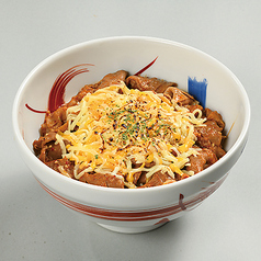 濃い~!もつ煮丼 焼きチーズのせ