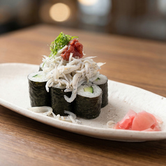 あて巻き たたき梅と釜揚げシラス