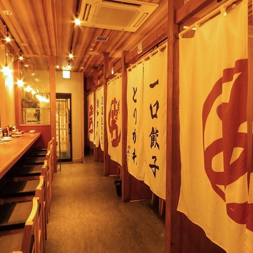 大衆博多酒場　あいらしか　仙台トラストシティ店の雰囲気1
