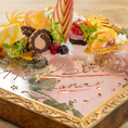 【サプライズプレート】☆お祝いごとなどお任せください♪特製ケーキプレートをご用意しております☆結婚式二次会や歓送迎会、親睦会、お誕生日会など各種宴会でのお祝いごとにぜひお得なクーポンをご一緒にご利用下さい♪プレートにメッセージご希望の際はご予約時にプレートに書くお名前とメッセージをお伝えください♪
