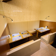 【雰囲気抜群！個室やカウンターもあります】