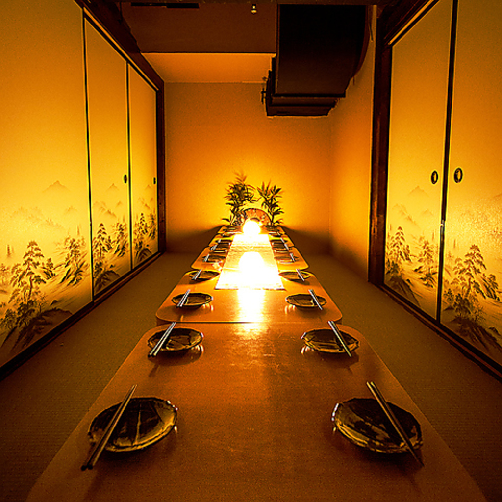 6～12名様個室　掘りごたつタイプのお席です