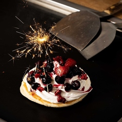 お祝いパンケーキ