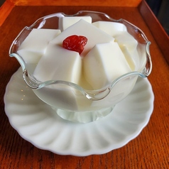 杏仁豆腐