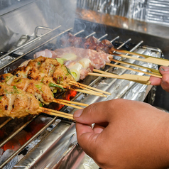 ジューシーに焼き上げるための炭へのこだわり