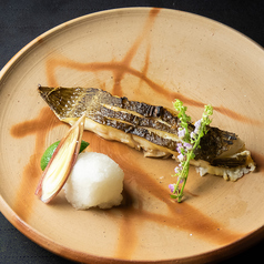 季節の鮮魚の塩焼き or 煮付け
