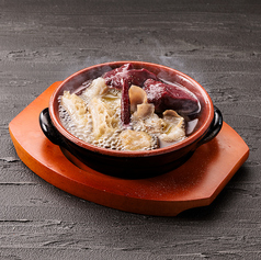 名物ホルモンアヒージョ