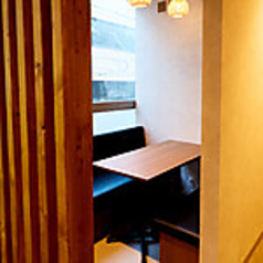 プライベート感満載の半個室で、周りを気にせずゆったりお過ごしいただけます◎女子会や大切な接待などにも最適です♪