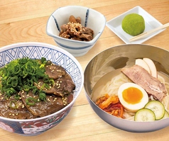 牛まるたん丼＜旨塩だれ＞と牛たんチャーシュー盛岡冷麺(小)定食