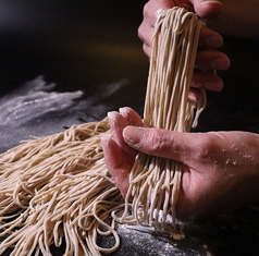 職人の技が光る！香りと喉越しに感動の手打ち蕎麦の写真