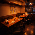 全席喫煙可能。20名様までまとまったお席でご案内可能です。飲み放題付きコースもご用意♪幹事様無料サービスあり◎