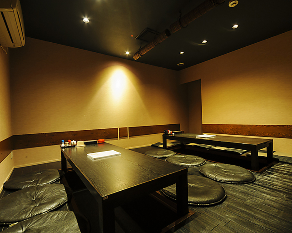 ゆったり寛げる掘りごたつ個室席も！12名～20名様まで楽しめます♪