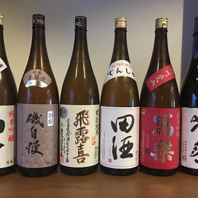 日本酒も多数取り揃えがございます