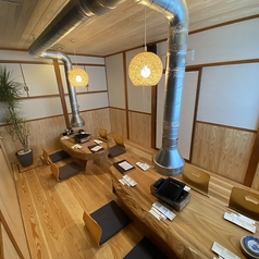 最大10名様用の個室席をご用意！6名～受付可能！会社宴会や・ご友人とのお食事など人目を気にせず楽しいひと時をお過ごしください。