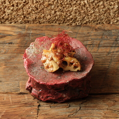 焼きれんこんと鯛の酒盗和え