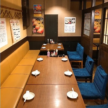 日本酒BARの雰囲気1