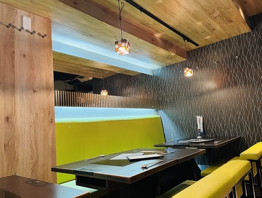 鍋場 極 横浜鶴屋町店の雰囲気1