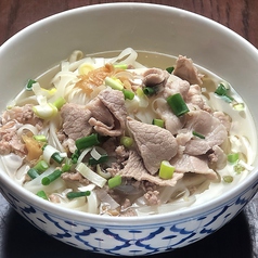 GUAY TIEW MOO 豚肉ラーメン