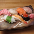 料理メニュー写真 寿司盛り合わせ七種