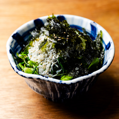 釜揚げしらすと丘ひじきのチョレギサラダ