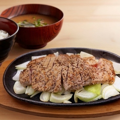飲み放題980円～　国産牛小腸使用　もつ鍋・博多料理｜蟻月　名駅三丁目店のおすすめランチ1