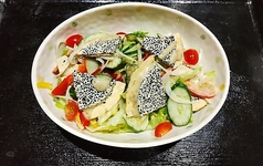 八戸せんべいサラダ