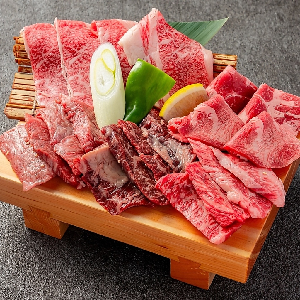 メニュー選びに迷ったら、ボリューム満点のお肉の盛り合わせもご用意しております◎