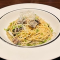 料理メニュー写真&nbsp;地鶏の炭火焼きと柚子胡椒の和風パスタ