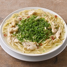 蒸し鶏と青ネギの和風ペペロンチーノ