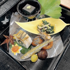 来た佐の特集写真