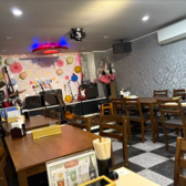 ME Restaurant And Karaoke ミーレストランアンドカラオケの雰囲気2
