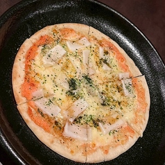 お餅と明太子のピザ