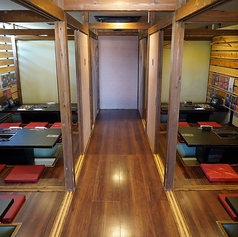 50名様でご利用いただける完全個室の掘りごたつ席をご用意しております。