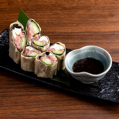 鮪と湯葉のチーズ巻き