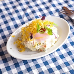 モッツァレラチーズとハーブのポテトサラダ
