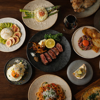 お肉料理だけでなくパスタやピザなども自慢の一品！