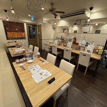 北浦和 タイ料理 UAMFAN THAIの雰囲気1