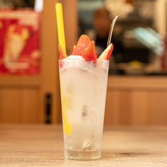 いちごのジェラートサワー