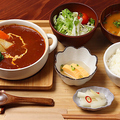 料理メニュー写真&nbsp;じっくり煮込んだ 牛たんシチュー定食