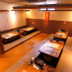 【掘りごたつ席】清潔感ある明るい雰囲気の店内♪