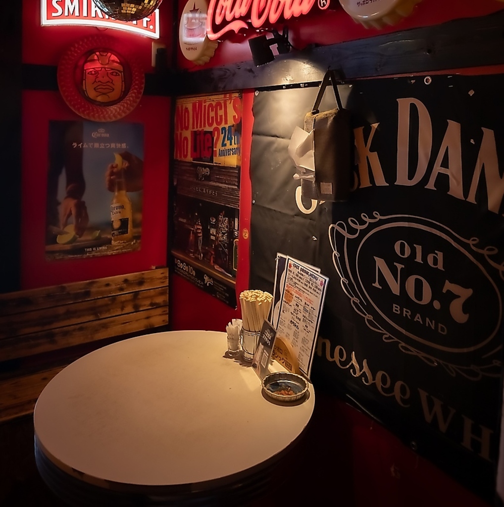 半個室のような囲いのあるテーブル席♪2名様～ご利用できます★