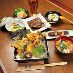 Seasonal Vegetable Tempura Rice Box / 季節野菜の天ぷら重