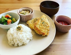 食堂+寺子屋 nuinuの写真