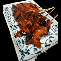【店主のこだわり】丁寧に焼き上げる絶品焼き鳥を提供
