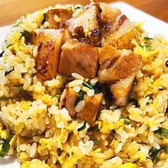 ゴロゴロチャーシュー炒飯
