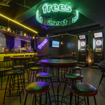 frees フリース 神戸三宮店の雰囲気1