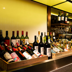 ワイン・シャンパン・オリジナルカクテルが充実。